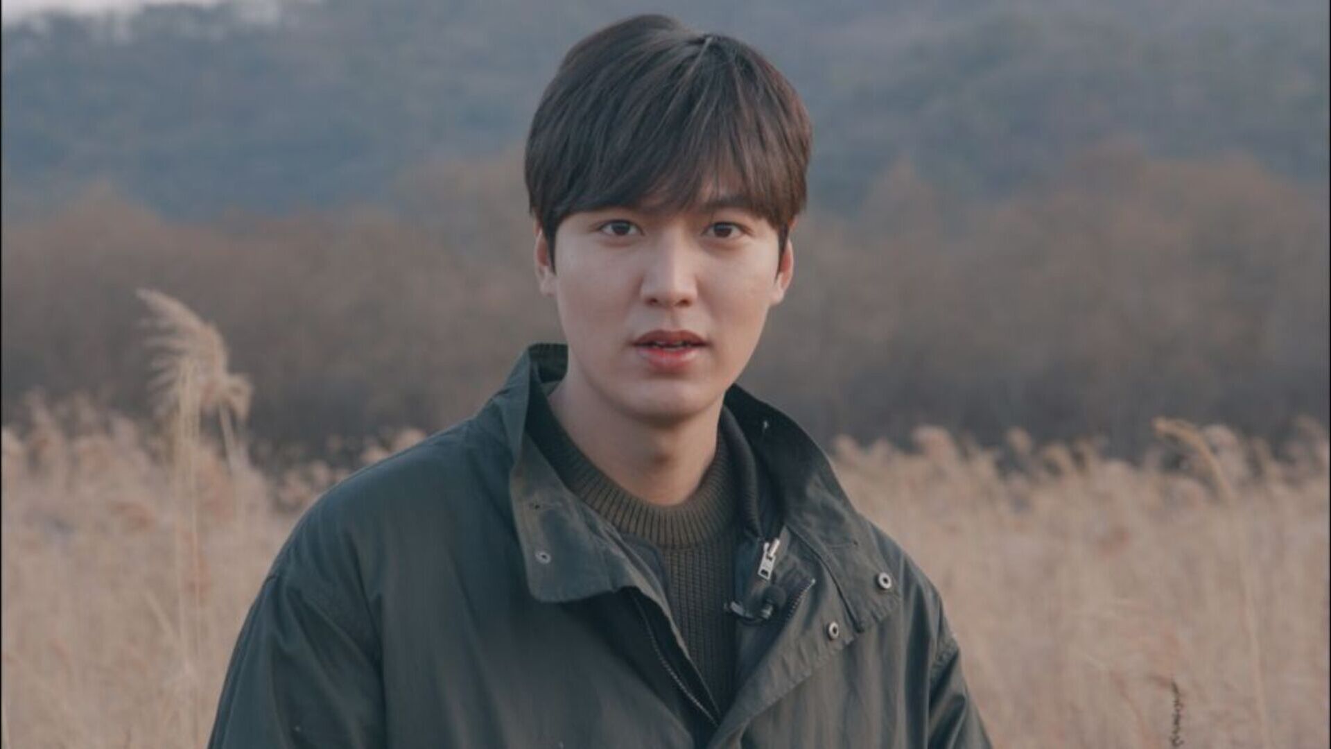 イ・ミンホ the wild dmz 写真集 イ・ミンホ写真集「LEE MIN HO, THE WILD」特典付き限定発売開始