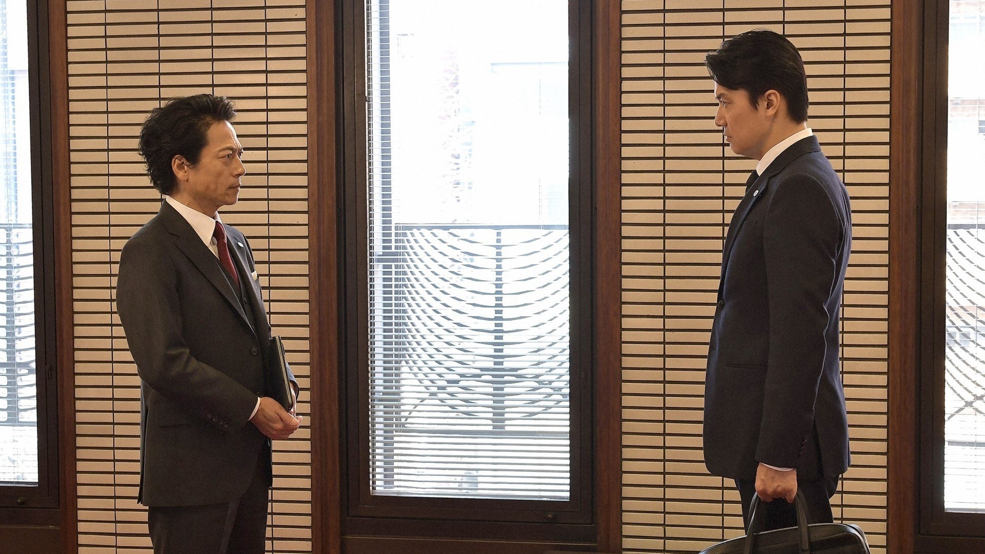 集団左遷!! | Lemino(レミノ) - 映画・ドラマ・アニメや音楽・ライブが