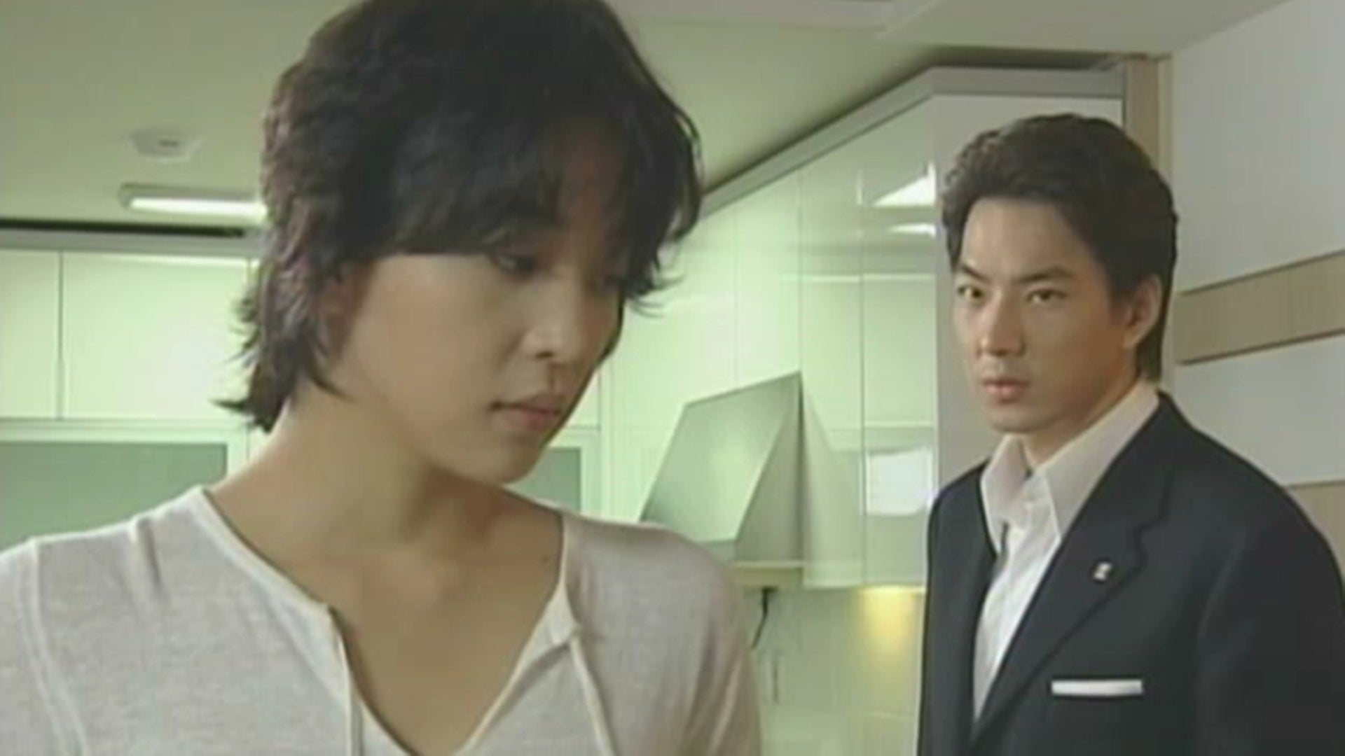 ボディガード 第12話 Lemino(レミノ) 映画・ドラマ・アニメや音楽・ライブが見放題 ドコモの動画配信サービス