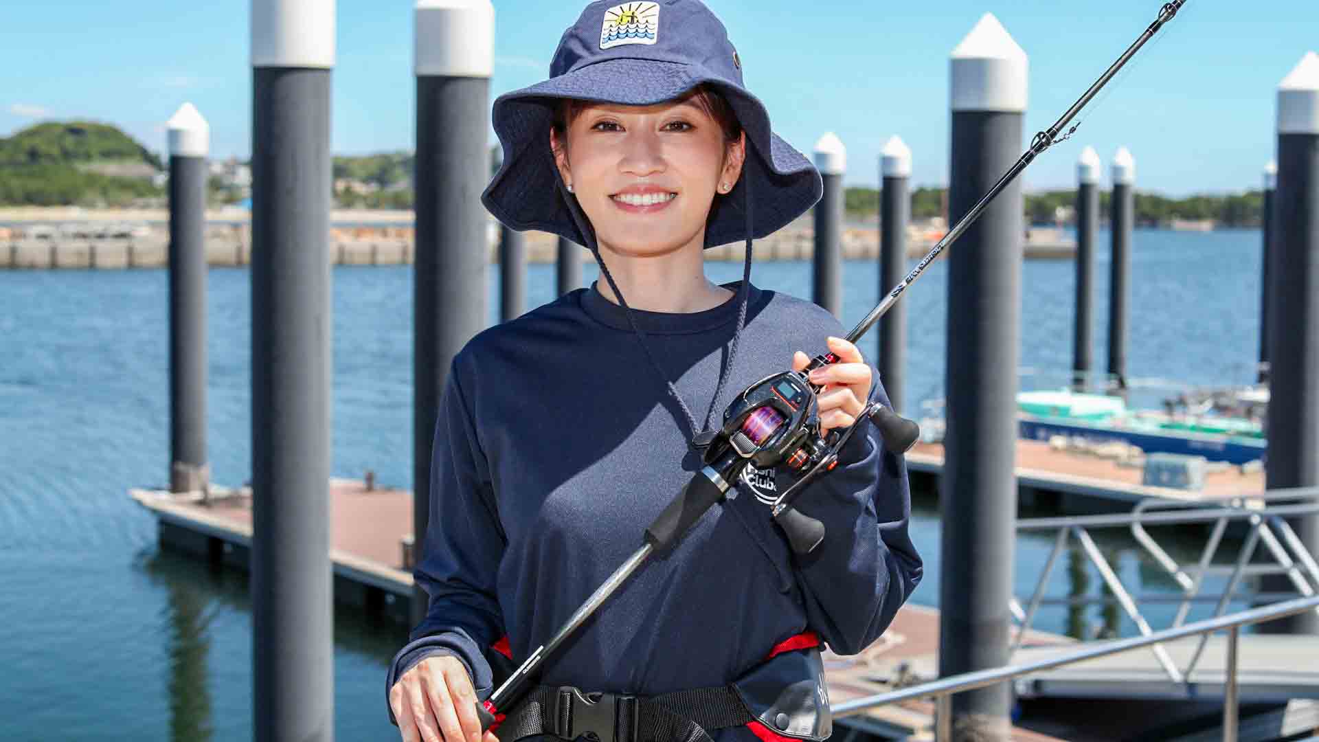 前田敦子 やっぱり釣りが好き！ 夏の東京湾でタチウオ＆アジに挑戦