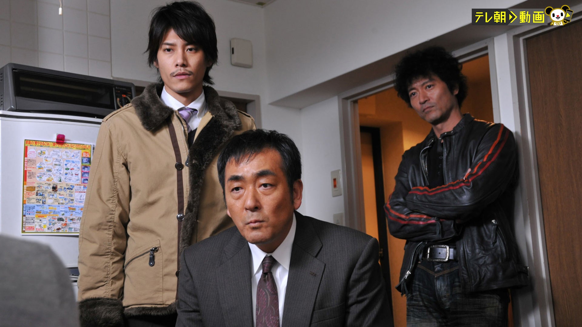 ８５３　刑事・加茂伸之介　ＤＶＤ－ＢＯＸ Amazon.co.jp: 853 刑事 加茂伸之介 [レンタル落ち] 全4巻セット