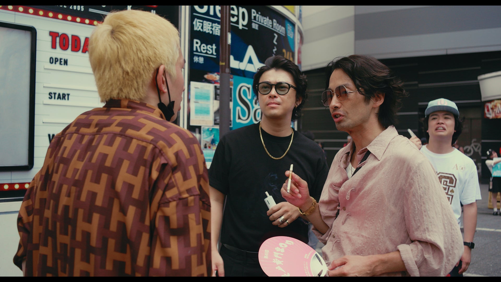 飛鳥クリニックは今日も雨 雨の日に美香（馬場ふみか）と「飛鳥クリニック」へ通った日々の